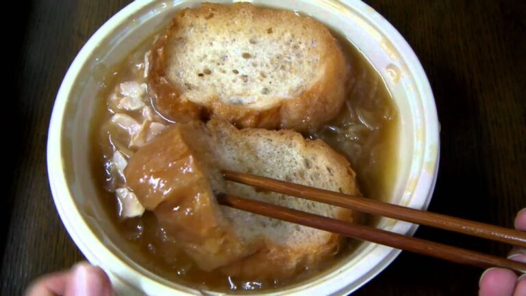 こんがり厚焼きパン入り オニオングラタンスープ　LAWSON