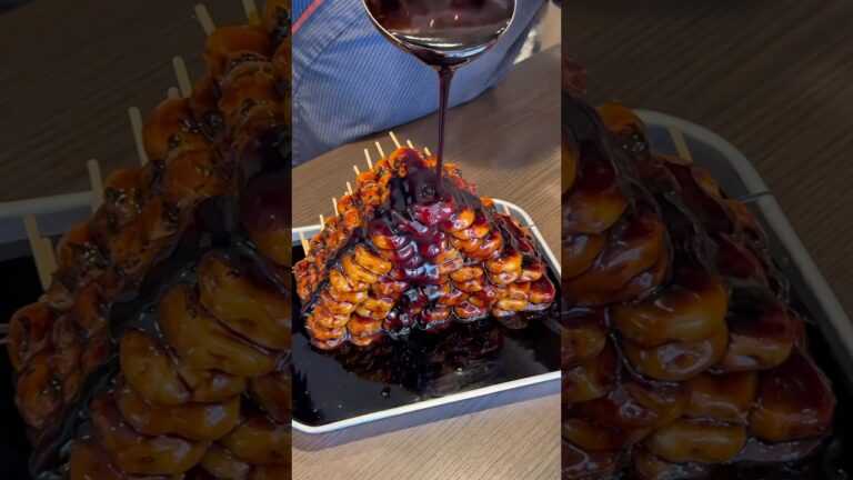 もちもちのび〜る自家製みたらしピラミッド🍡【愛知 豆の樹】