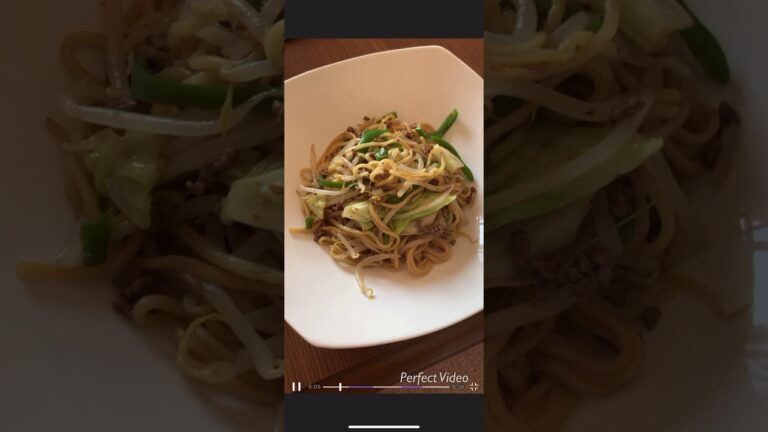 料理初心者の昼御飯の一品 中濃ソースで作る焼きそば