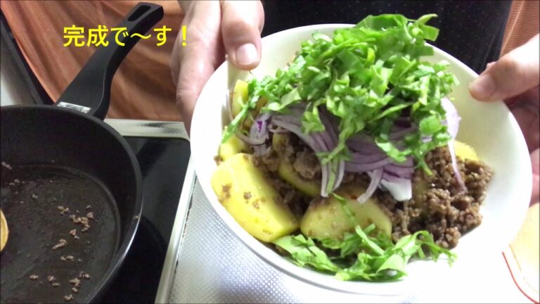 めんつゆで簡単！　じゃがいもそぼろと中華スープとレタスの和え物