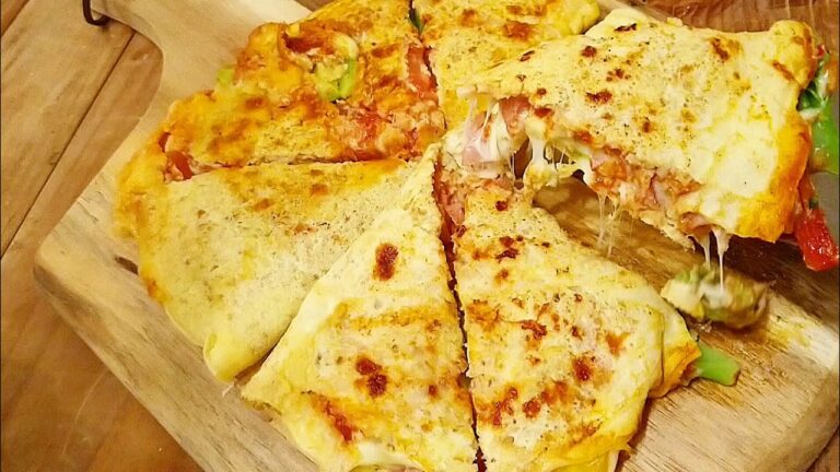 朝食に5分で作れるヘルシーなピザ！忙しいあなたにピッタリのオートミールレシピ！