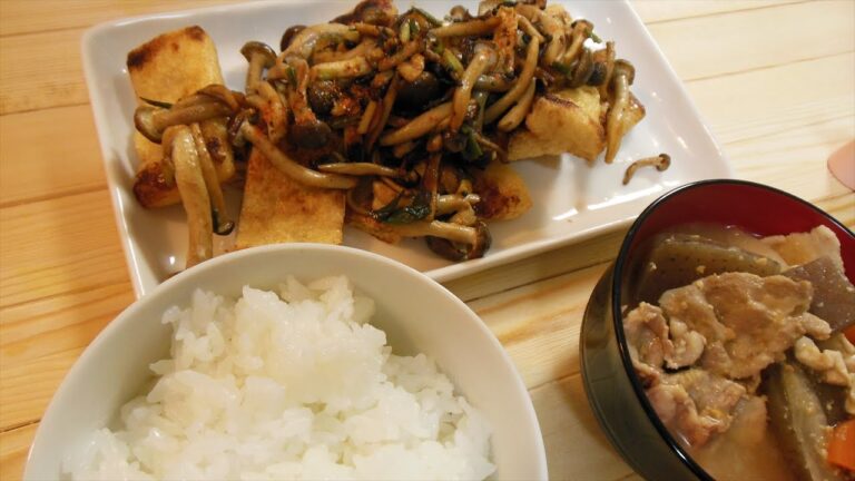 【酒のつまみにも】油揚げのマヨきのこソース乗せ【Mayo mushroom source put deep-fried tofu】