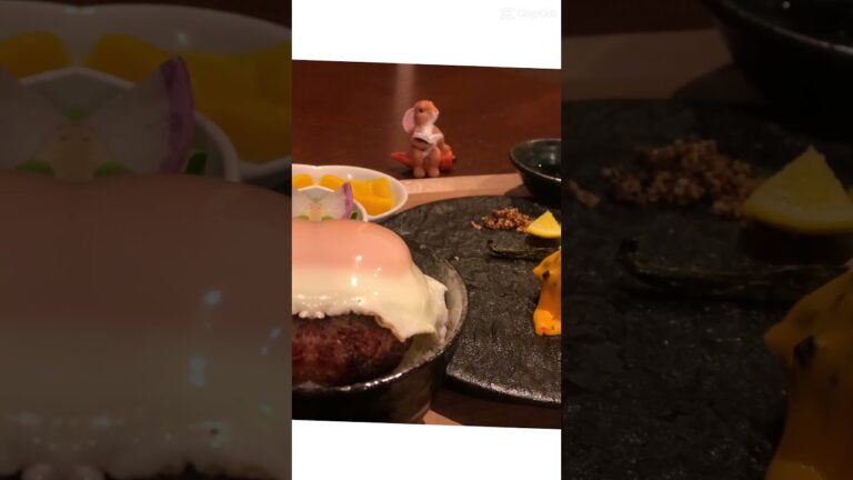 11/25 today's secret menu #今日の裏メニュー 和風玉ねぎソースと炙りチェダーチーズと目玉焼き乗せ　#近江牛