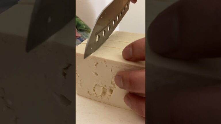 【やさしいごはん】きのことベーコン豆腐の白だしスープ