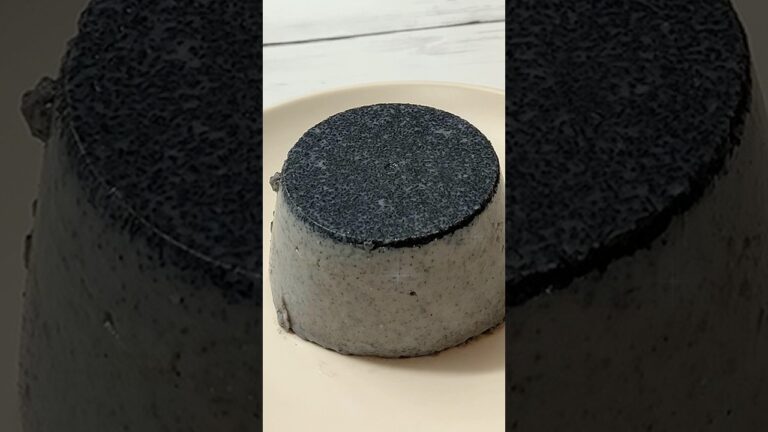 ごまと◯◯のマリアージュがたまらない、、♪レンジで簡単！濃厚黒ごまプリン#shorts#黒ごまお菓子#黒ごまプリンレシピ#グルテンフリーお菓子#グルテンフリー生活