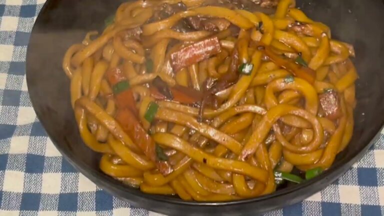 オイスターソース焼きうどんの作り方！！