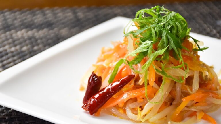 人参ともやしのナムル　Carrot and sprouts namul