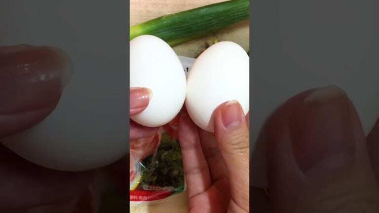 【節約料理】カニカマ玉の甘酢あんかけ丼🍚1分クッキング #Shorts