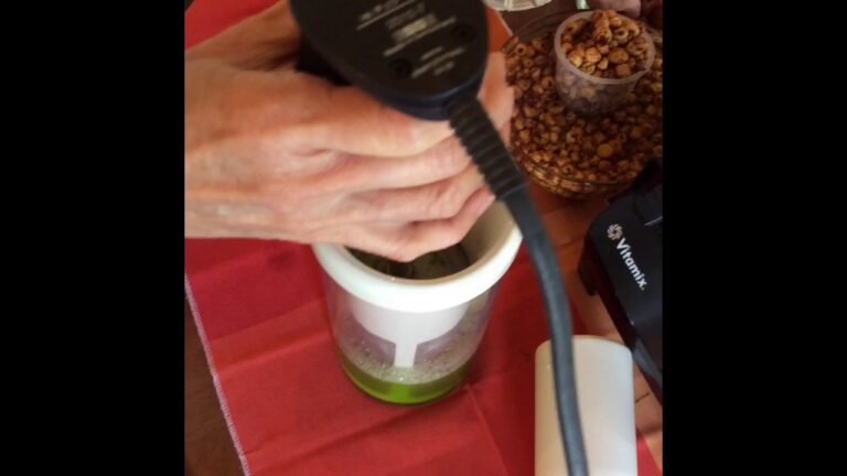 チュファミックスを使った簡単なグリーンスムージーの作り方