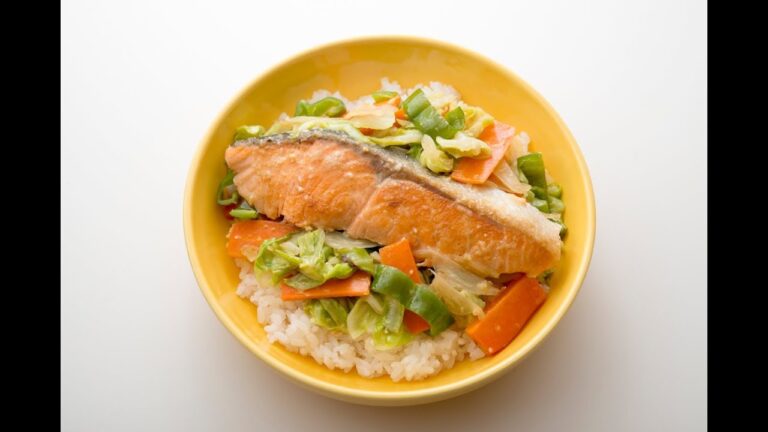 サケのちゃんちゃん焼き丼