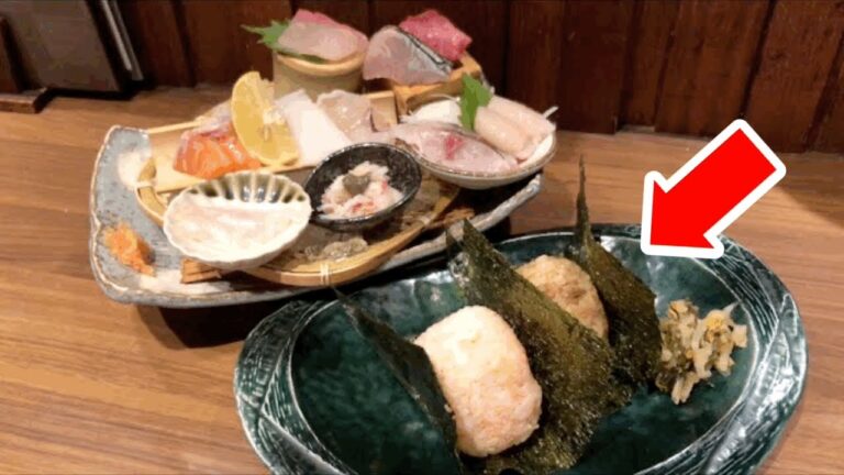 【今日のおにぎり】刺身盛合せと豚角煮おにぎり🍙