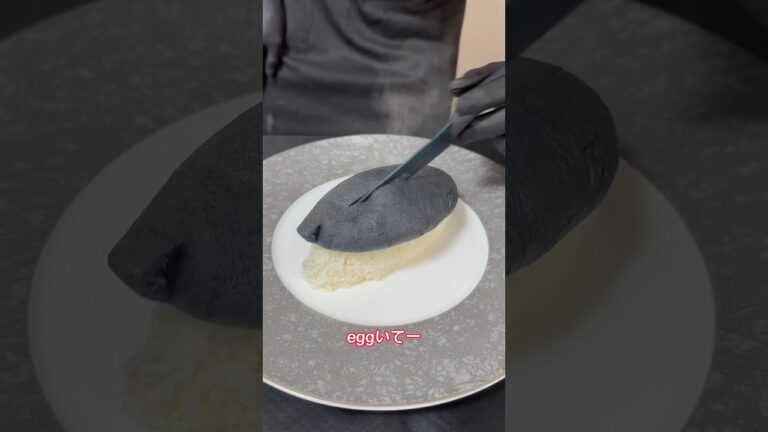 真っ黒クロスケでておいでー！#オムライス#オムレツ #料理 #調理学生
