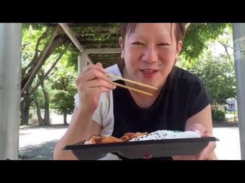 藤沢なな ミートソースチキンカツとオニオンサラダ食べる