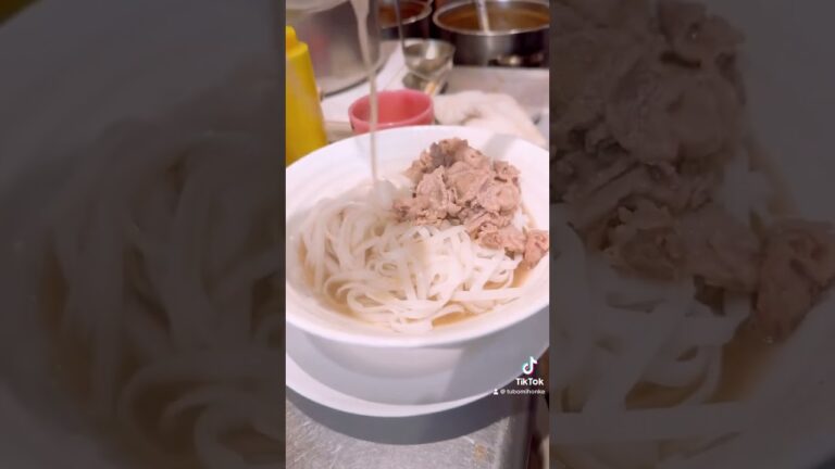 ベトナムのフォー作ってくれました