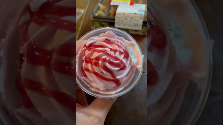 7イレブン　いちごホイップのミルクプリン　プッチンしてみました