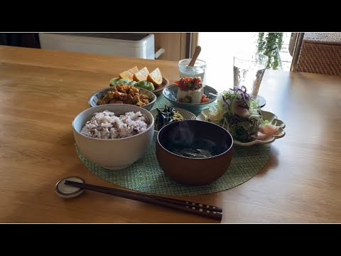 朝ごはん／一汁四菜／出勤前の朝ごはん作り／アスリート飯／バランス献立