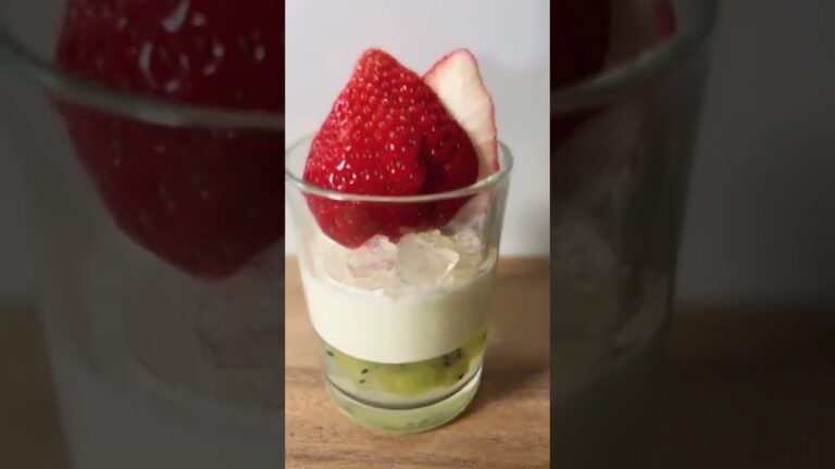 【ひなまつり簡単料理】やよいひめとおいなりさん　　　　　　　　　#料理 #ひなまつり #いちご