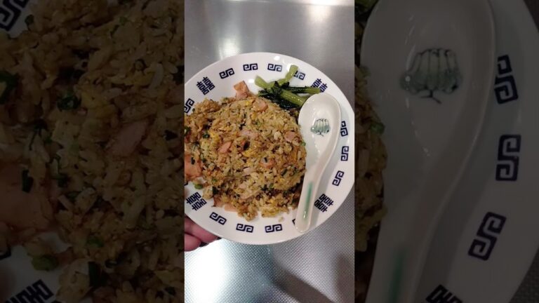 中華鍋で【ごはんですよチャーハン】作った♪♯ブラックチャーハン♯中華鍋チャーハン