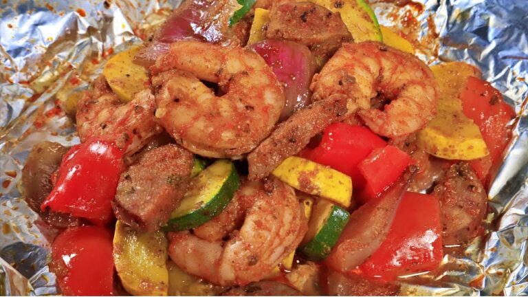 Shrimp Sausage and Vegetable Foil Bake | Shrimp Foil Packets | Baked Shrimp Dinner