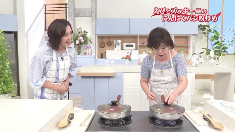 【3分クッキング逆再生】えびとズッキーニのにんにくパン粉炒め