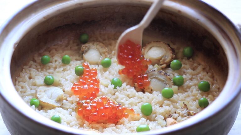 帆立とイクラの土鍋ご飯