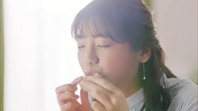 【CM】ニッスイ　もち麦おにぎり