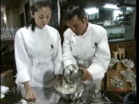 ソレント風ニョッキ/Gnocchi alla sorrentina (1/2)