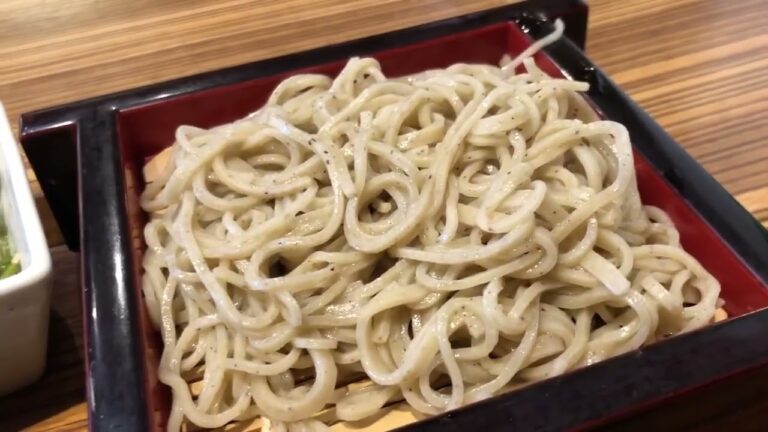 そば甚五郎のマグロ漬け丼セット