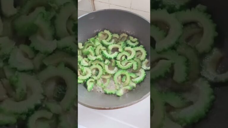野菜のゴーヤーで佃煮を作りました。あの苦味も減って美味しいですよ。おすすめですっ♪ #shorts