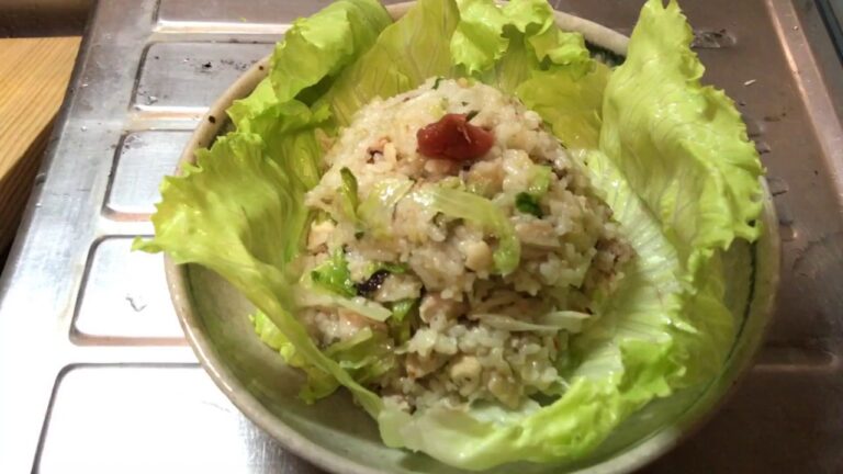 本日の夕げ　梅干しチャーハン