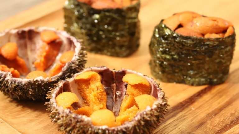 甘くてとろける！ウニの軍艦巻きの作り方 | How to make sea battle ship roll