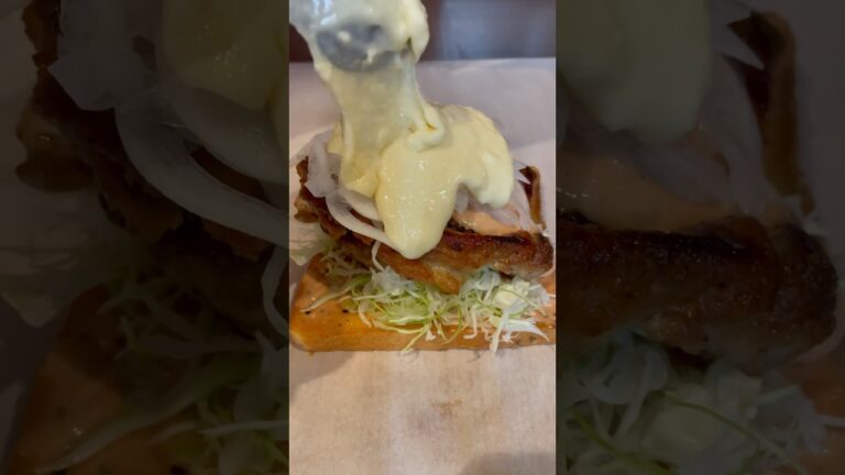 わんぱくすぎるチーズチキンサンド#shorts