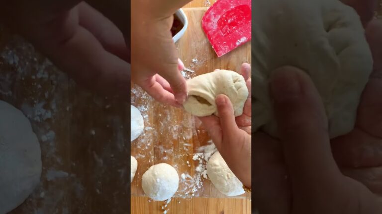 こねないアップルパン🍎 #tokyoveglife #veganrecipes #apple #nokneadbread