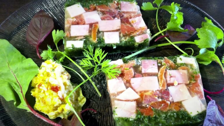 閉店【俺のフレンチ・イタリアン AKASAKA】ブルゴーニュの郷土料理ジャンボンペルシエや名物のフォアグラ大根、トリュフ、ミラノ風カツレツ等をロゼのスパークリングワインと共に（東京グルメ・赤坂）