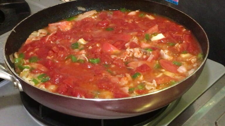 豚バラ肉のトマトソース