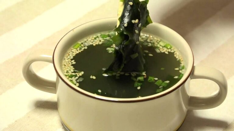 ダイエット食事にわかめスープ！加工食品活用する。1食 16kcal 炭水化物1・7g