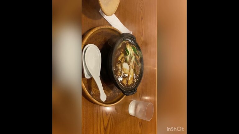 名古屋　大須で開運翔龍🐉あつあつ味噌煮込み高波動☆