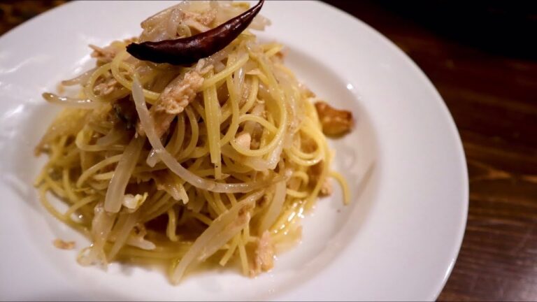 料理人がコスパよく作る　醤油香るツナもやしペペロンチーノ　真夜中レストラン〜MENU7〜
