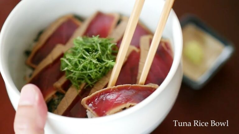 Tuna Rice Bowl　マグロの漬け丼