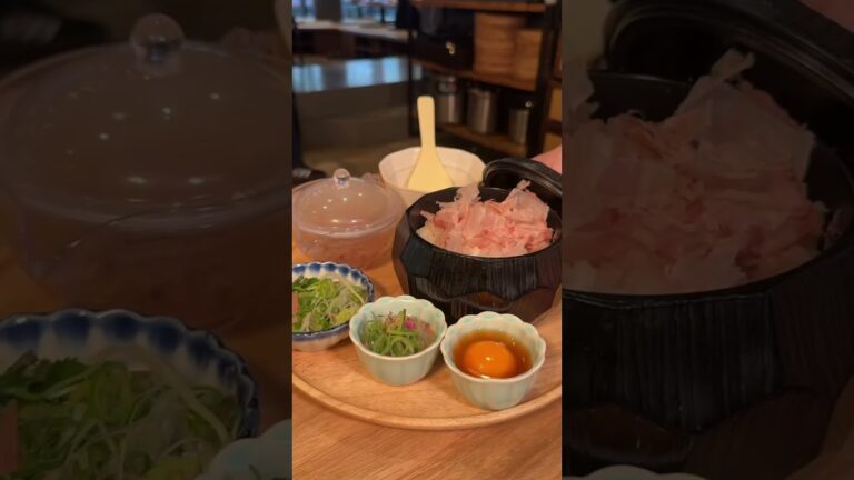 削りたての鰹節は風味がえげつない。どシンプルな鰹節定食を横浜で