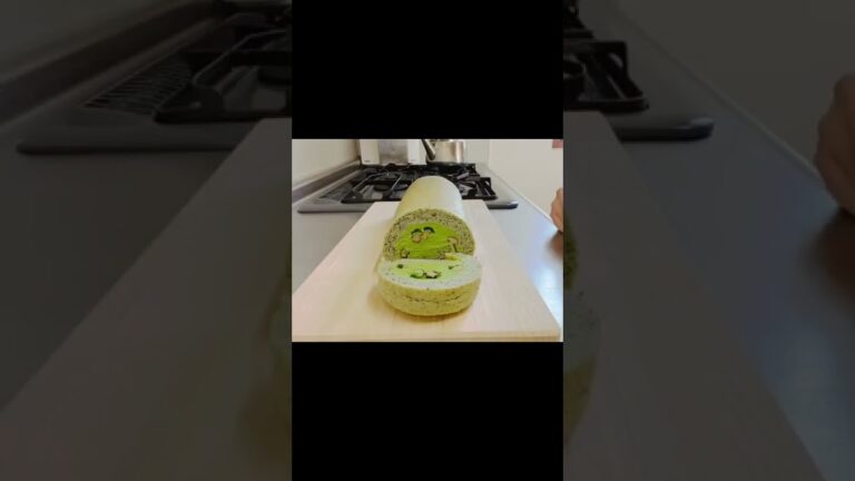 よもぎ抹茶ロールケーキ 小麦粉•卵•牛乳不使用 ヴィーガンフリーアレルゲンフリースイーツ 米粉スイーツ