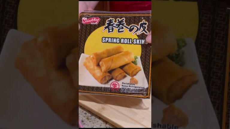 残り物の鶏ひき肉で春巻き#springroll #mincedchicken #cooking #shorts