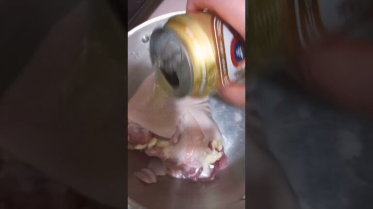 ビール豚のすね肉を焼く(Bake beer pig knuckle )