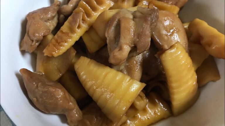 タケノコと鳥ももの煮物 しっかり味付けでお弁当にピッタリ🍱🍙 濃いめだからご飯が進む