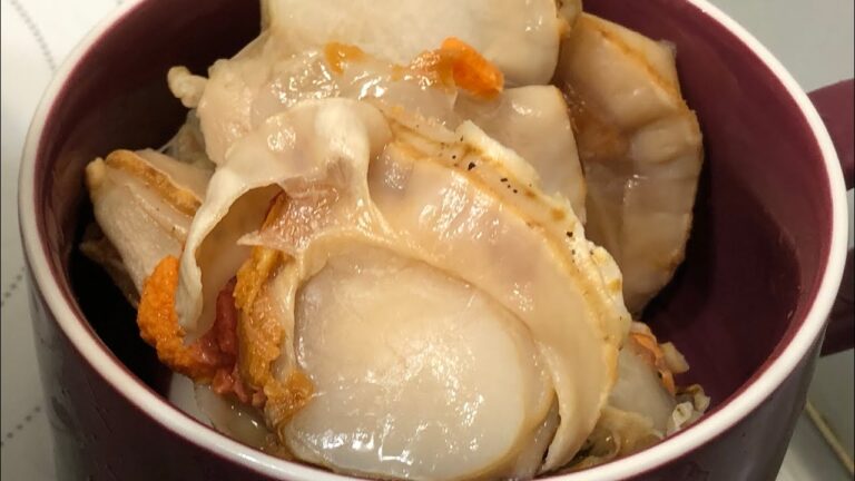 How To Make Dried Tofu & Scallop Miso Soup (帆立入り高野豆腐 の味噌汁)