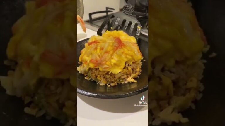 卵とろっとろのカニ玉炒飯🦀🥚 #一人暮らしごはん #男飯 #炒飯