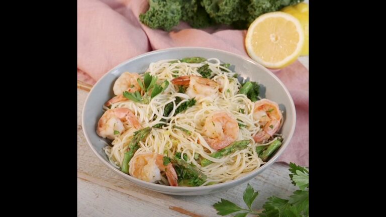 Kale and Asparagus Shrimp Scampi