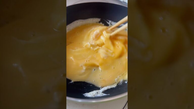 【照りたま丼】 甘辛い味でご飯が止まらない✨️#shortscooking #簡単レシピ #てりたま