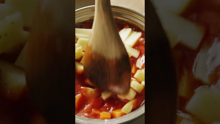 【ダイエット】痩せるための『パプリカのトマトスープ』グヤーシュっぽいなにか！#shorts