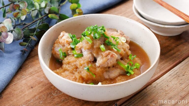 【鶏もも肉のみぞれ煮】めんつゆで簡単！味付け失敗知らず♪さっぱりとした味｜macaroni（マカロニ）